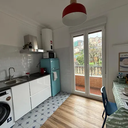 Gran Bilbao Laga Apartmán *